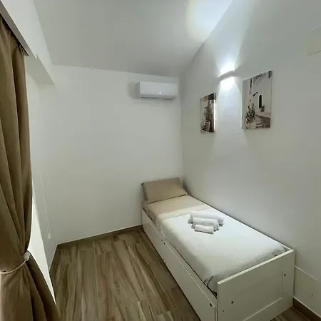 Apartment Alcantara
